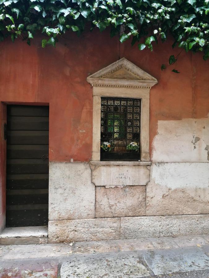 Verona Goddess House Exteriér fotografie